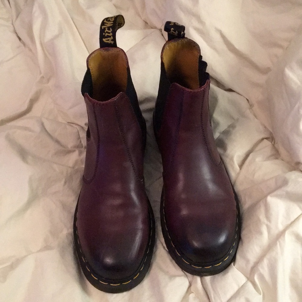 Doc Martens Chelsea Red boots sz 9